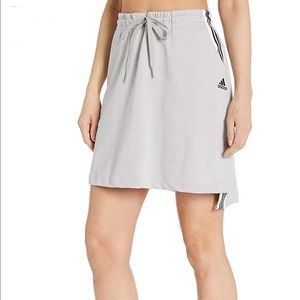 Women’s gray adidas skirt